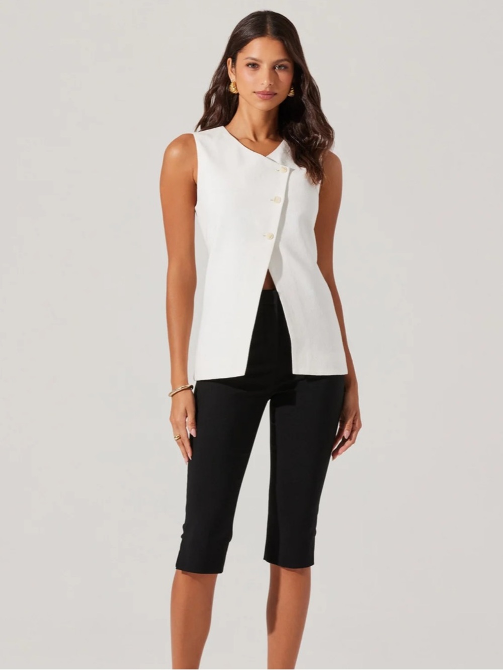 Astr the Label Sonja Asymmetrical Vest Large Cream Color - Picture 3 of 5